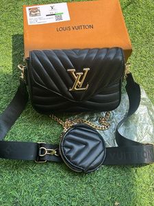 LV NEW WAVE multi -POCHETTE In Black