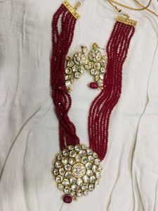 Exquisite Kundan Necklace & Earring Set