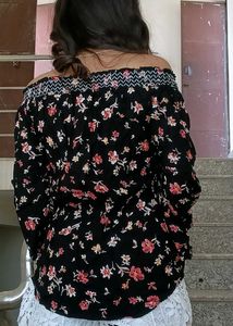 Off-Shoulder Floral Print Top