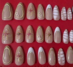 💅Elegant Press-On Nails💅