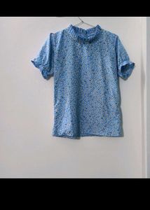 Floral Print "TOP" with Puff sleeves