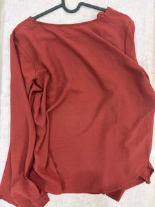 Vero Moda Rust Colored Top
