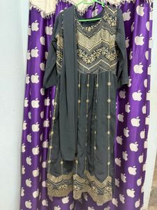 Elegant Embroidered Naira cut Kurta Set