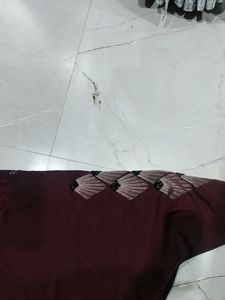 Maroon Embroidered kaftan abaya with dupatta