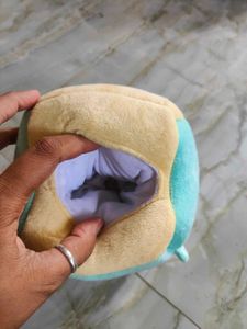 Squirtle Cube Plush/ Holder