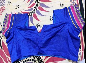 Royal Elegance Net Embroidered Saree with Blouse