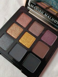 Manish Malhotra 9 in 1 Eyeshadow Palette - Rendezv