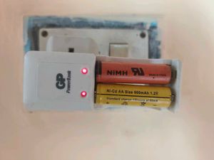 GP POWER BANK S330 AA &amp;AAA BATTERY CHARGER