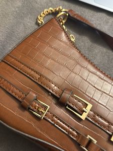 Chic Brown Croc Embossed Shoulder Bag