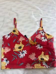 H&amp;M Floral Print Crop Top