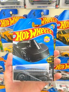 Batman HOT wheels (batmobile)
