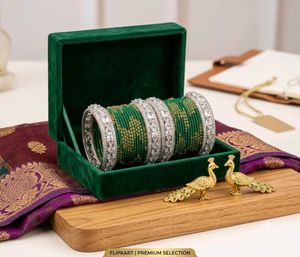 Premium Traditional Bangle Set