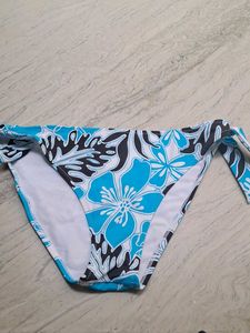 combo Of Four Imported Fabric Bra N Panty