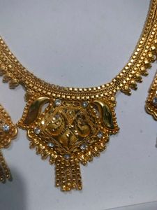Elegant Gold Necklace original from mp brand