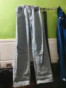 Light Wash Denim Jeans