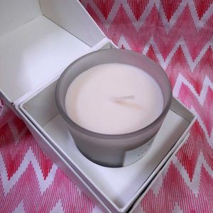 Tishya Kumud &amp; Nilgiri Soy Candle