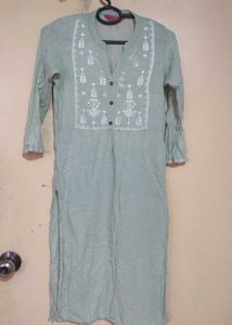 Lot of 5 Women's Kurtas