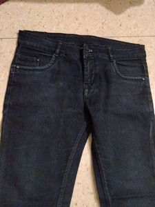 Classic High-Waisted Skinny Jeans