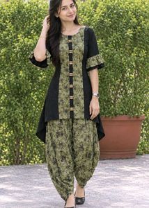 Stylish Black & Green Kurta Set