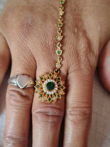 Stunning Hand Harness &amp; Ring Set