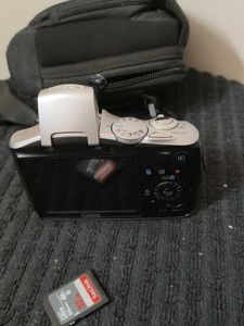 🚨Canon Digital Camera with Case &amp; SD Card