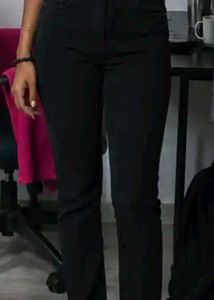 Stylish Black Skinny fit Jeans