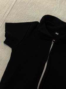 Black Cropped Zip-Up Top