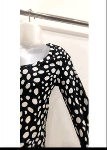 Long Sweater Top For Girls Bust 30 Length 29