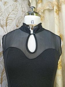 🖤Chic Black Sheer Neckline Fit and Flare Dress🖤
