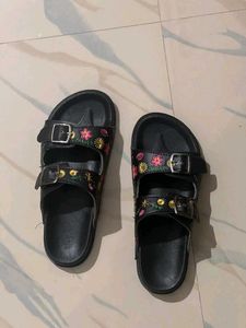 Embroidered Black Slides Chappal