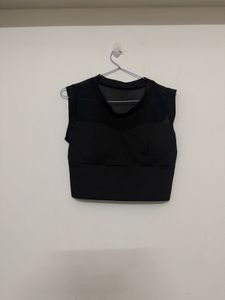 Chic Black Sleeveless Crop Top