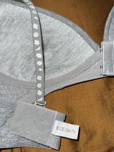 Daisy straps Padded Bra