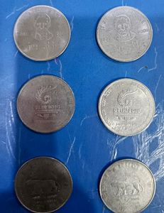 2 Ruppee Different Coins