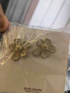 Floral Drop Earrings