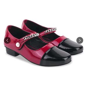 Chic Red & Black Mary Jane Heels
