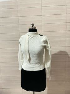 POO y2k  style fluffy top