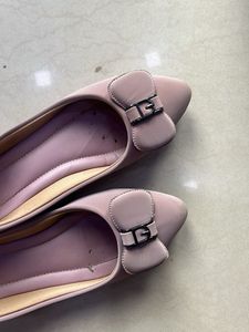 Cute Pink Ballet Flats with Bow Accent
