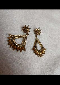 4 Combo Earrings Sets