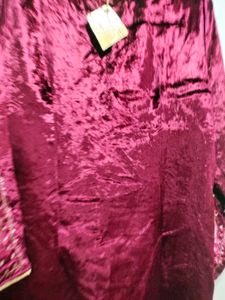Velvet kurta with Tag