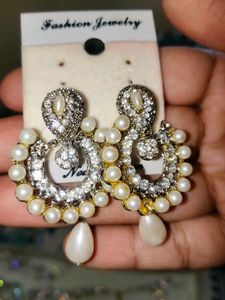Beautiful Set of 5 Earrings
