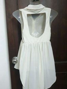 Cream Sleeveless Floral Top