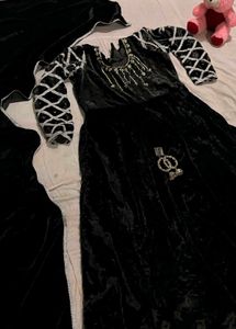 Elegant Black Velvet Ethnic Gown