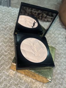 Yves Saint Laurent luminizer - 01