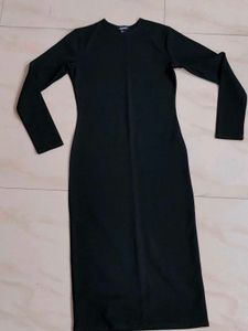 Classic Black Long Sleeve Midi Dress