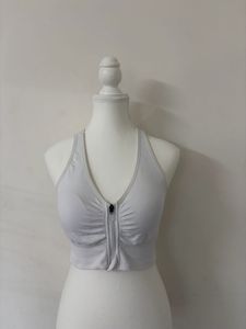 White Sports Bra with Front Zipper 🫶🏻