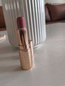 Charlotte Tilbury wedding Bells-l full size