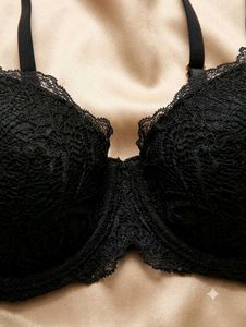 New Elegant Black Lace Bra