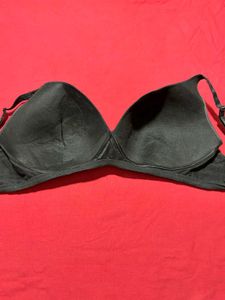 M&amp;S Black Full Coverage Bra – 42DD