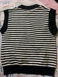 Striped Sleeveless Sweater Vest