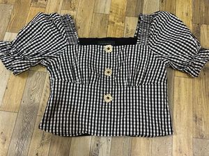Gingham Puff Sleeve Square Neck Top